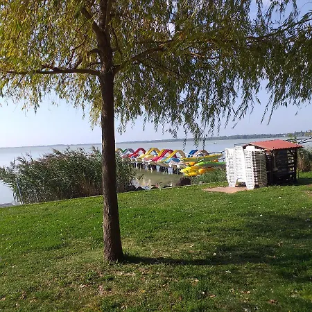 Zamor Nyaralo Holiday home *