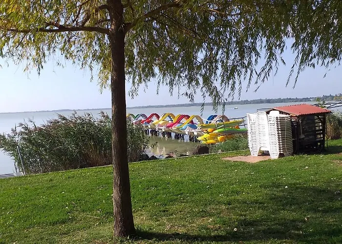 Zamor Nyaralo Holiday home *